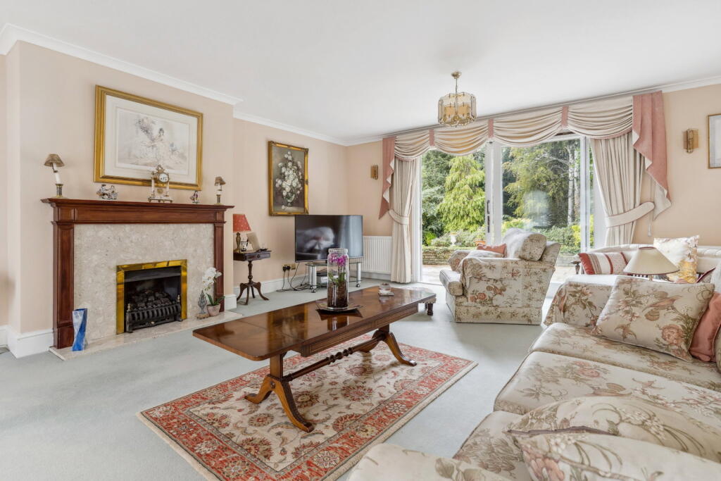 House in Harrow - View 4