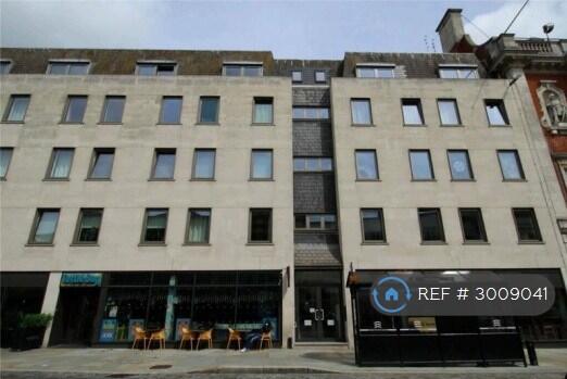 Main image of property: High St, Colchester, CO1
