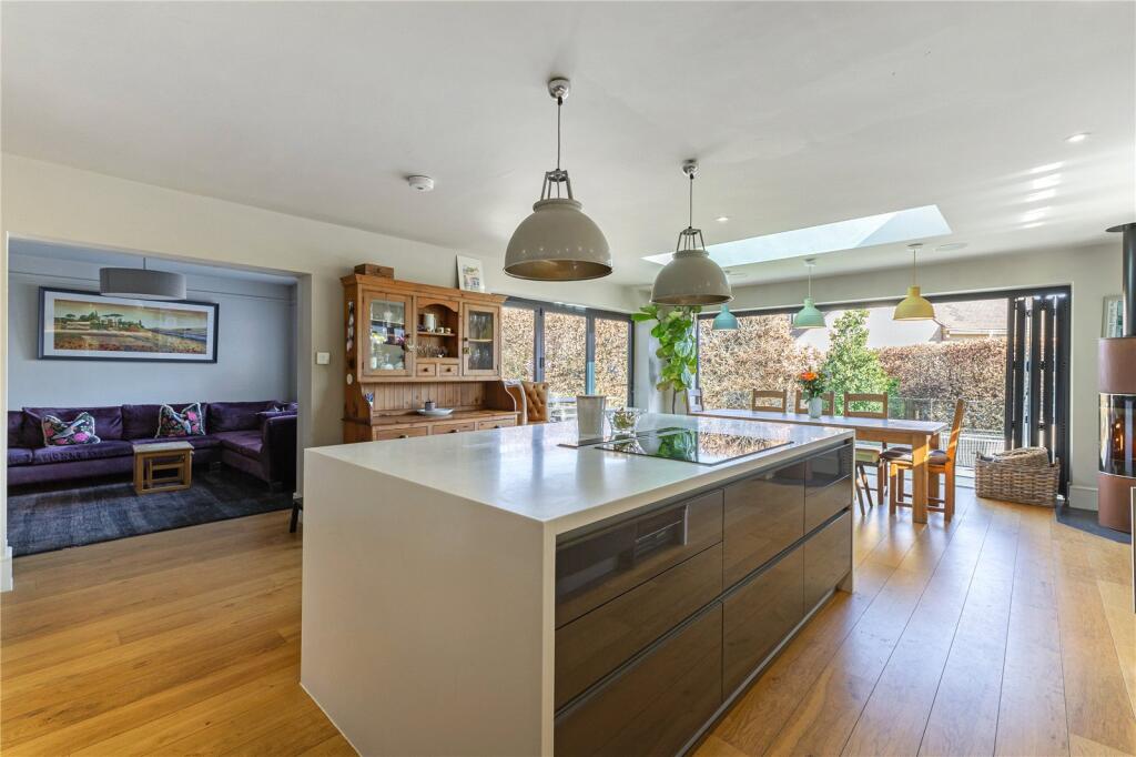 House in Batheaston, Elmhurst Estate - View 3