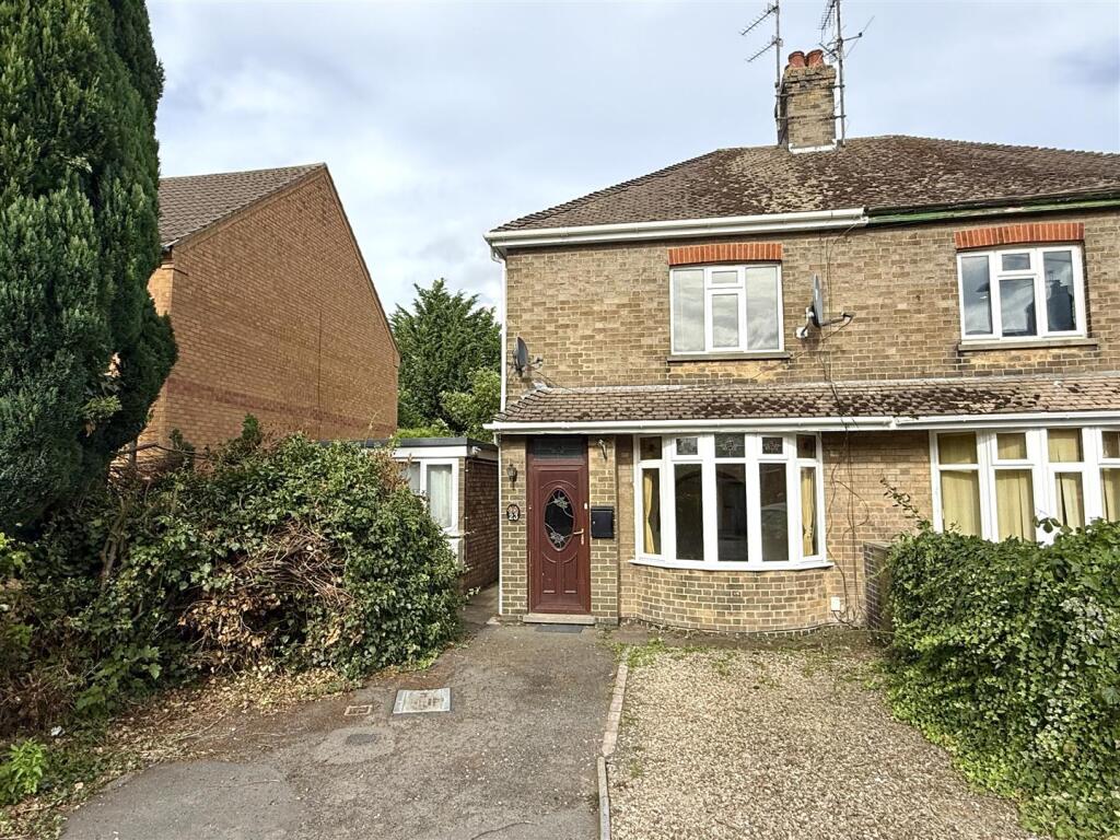 Main image of property: Knipe Avenue, Spalding