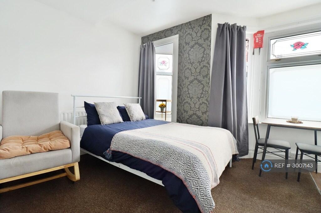 Main image of property: Ceres Road, London, SE18