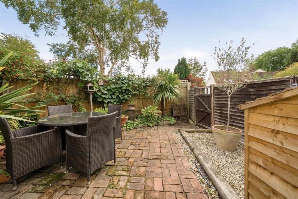 House in Taunton - View 5