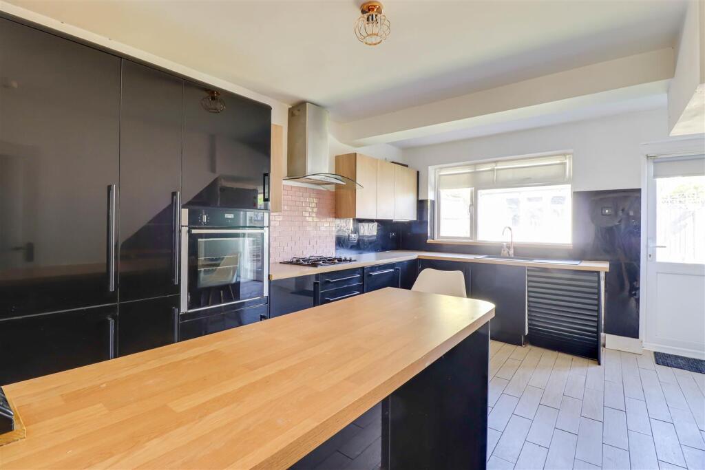 House in Southend-on-Sea, Eastwood - View 3