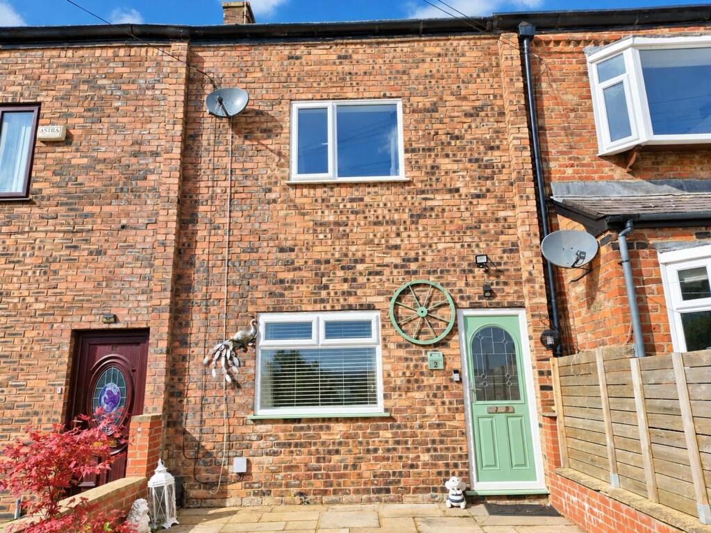 Prospect Terrace, Bury, BL8 photo 2