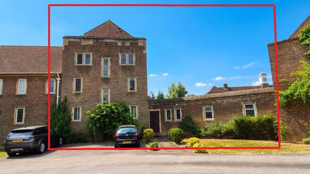 House in Little Horwood, Buckinghamshire - View 2