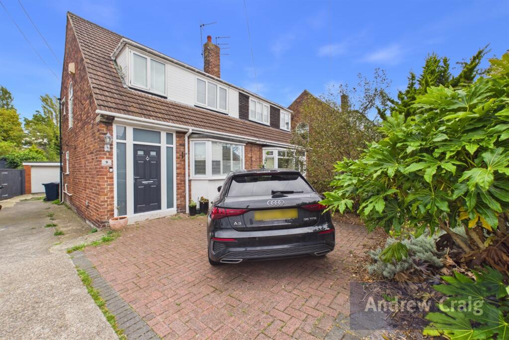 3-bed semi-detached on Ravensbourne Avenue, East Boldon, £279,950