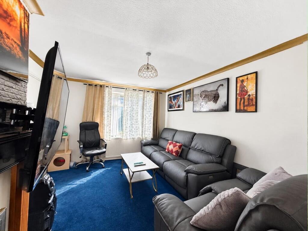 House in Stevenage, Chells - View 5