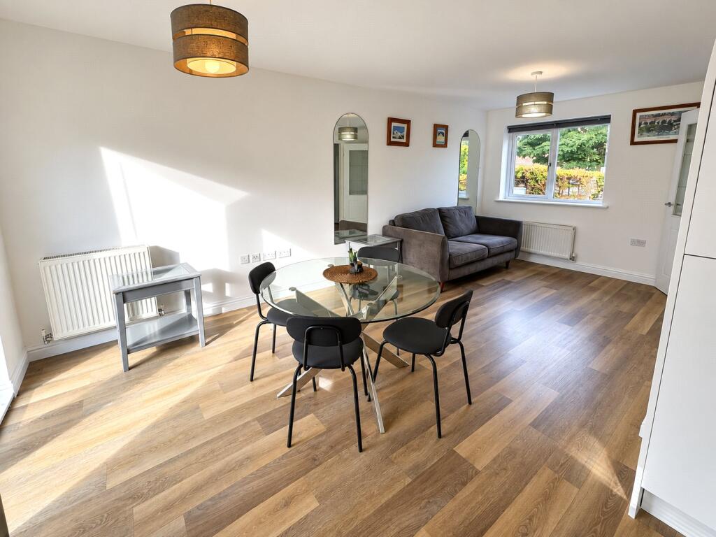 Darwin Avenue, Dartford, Kent, DA1 - View 3