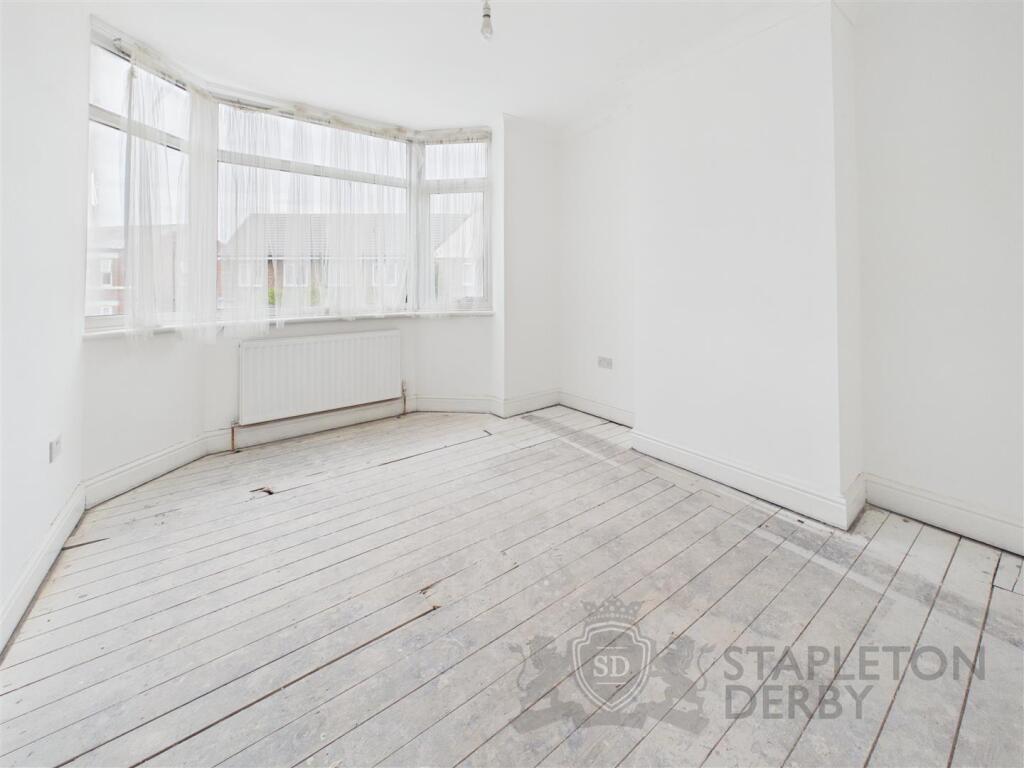 House in St Helens, Cowley Hill - View 5