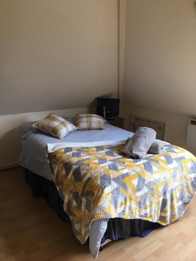 Main image of property: Chatsworth Road