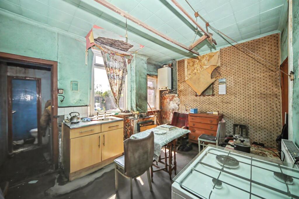 House in Manchester - More
