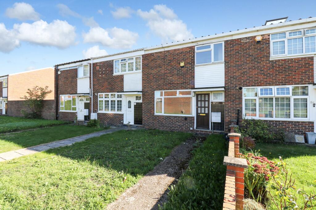 Main image of property: Spackmans Way, Slough, Berkshire, SL1 2SB
