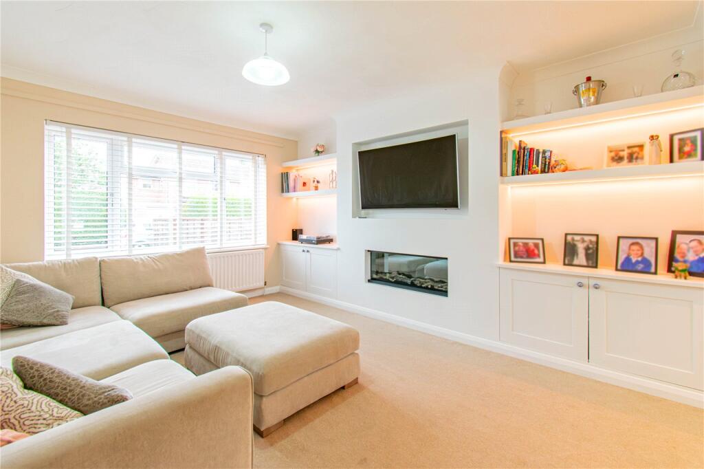 House in Newbury, Wash Common - View 4