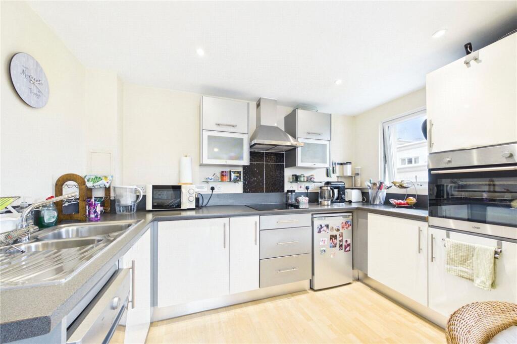 Apartment in Basingstoke and Deane, Basingstoke - View 3