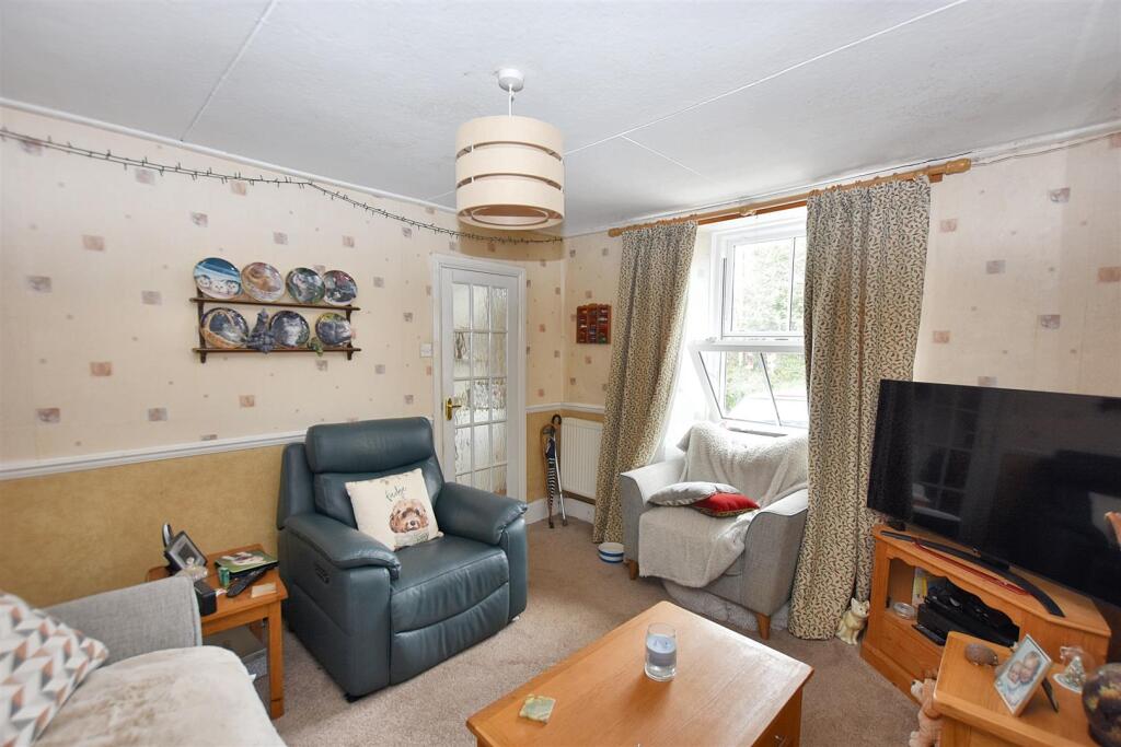 House in Truro - View 3