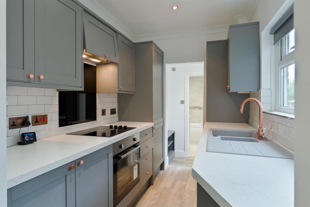 House in Tonbridge and Malling, Burham - View 5