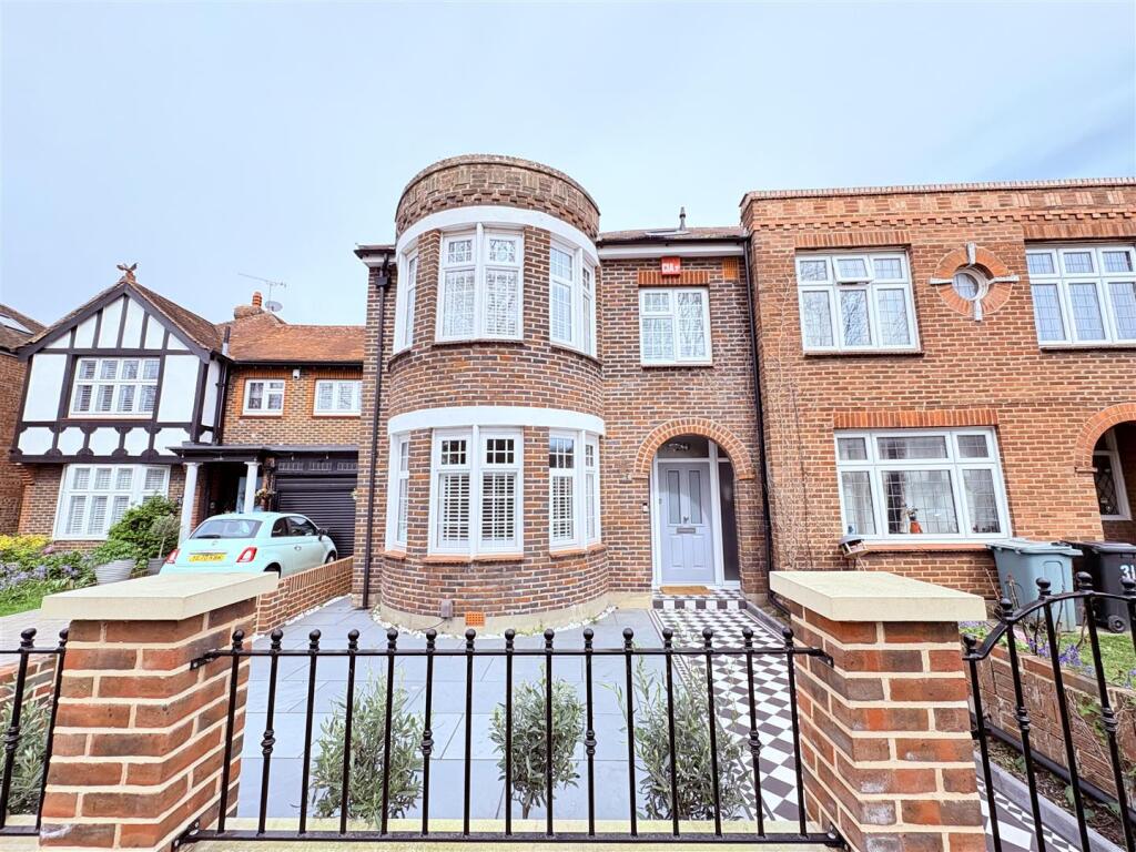 Main image of property: Military Road, Hilsea