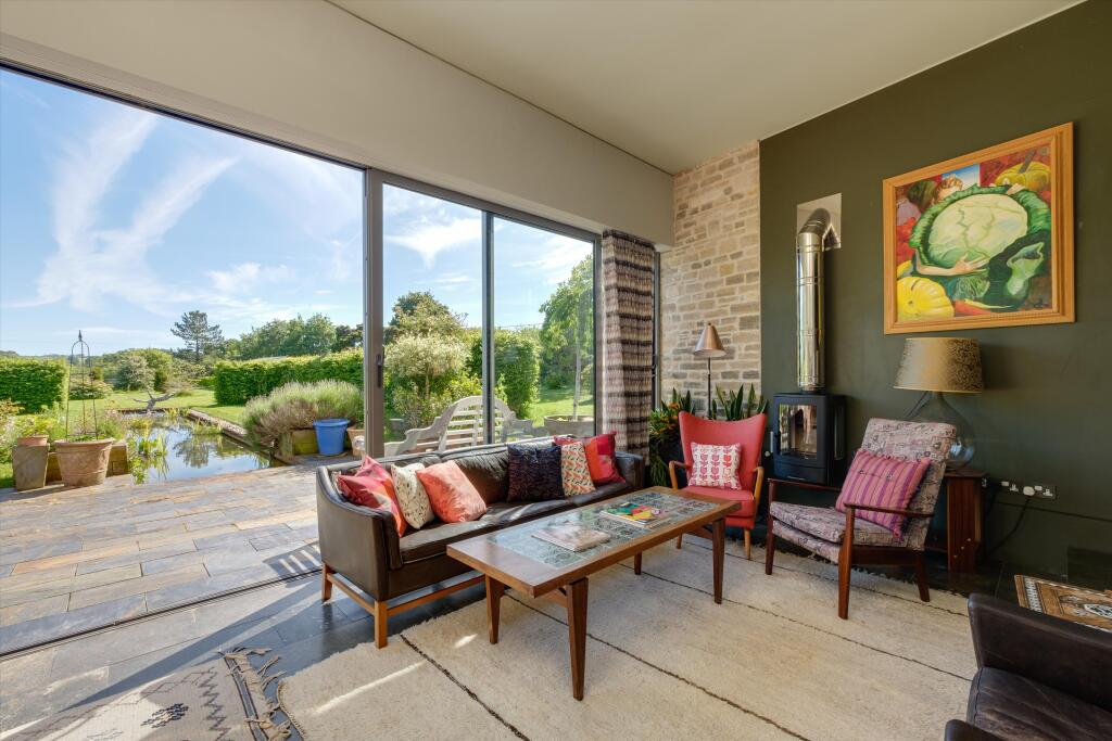 House in Halstock - More