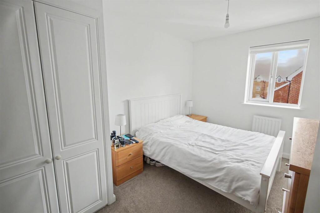 Apartment in South Norfolk, Queen's Hills, Costessey - View 4