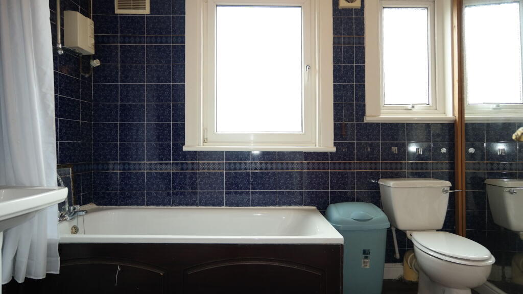 Apartment in London, Abbey Wood - More