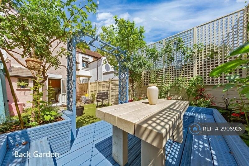1 bedroom house share for rent