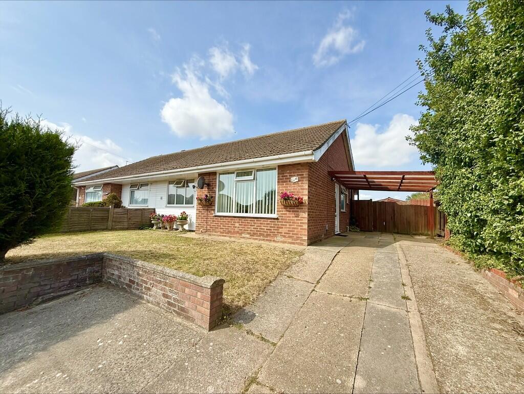 2-bed semi-detached on Ormesby Road, Hemsby, £225,000
