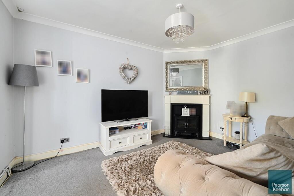 Newtimber Drive, Portslade photo 4