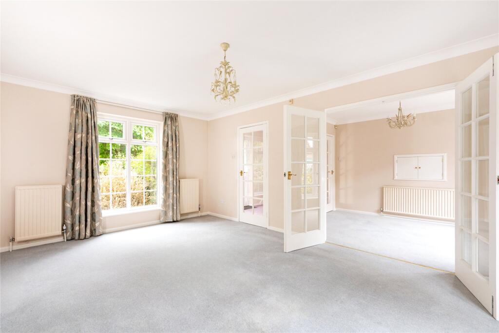 Cranes Close, Turvey, Bedfordshire, MK43 photo 4