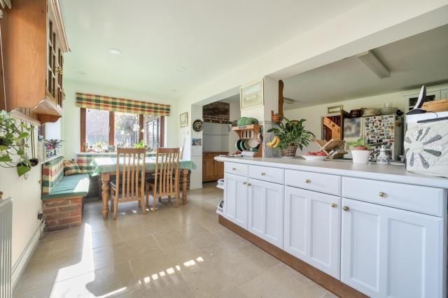 House in Reading, West Berkshire - View 3