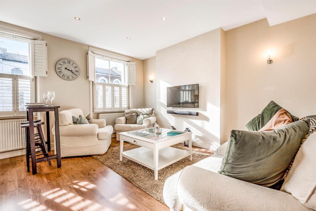 Apartment in London, Shepherd's Bush - View 5