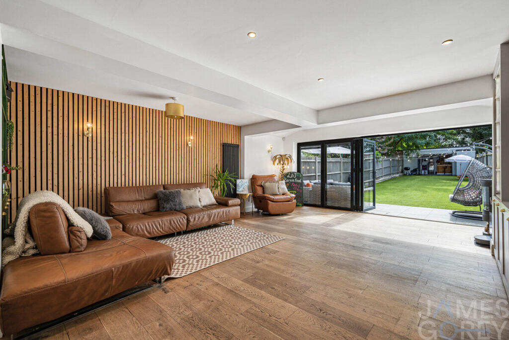 House in London, North Cray - View 2