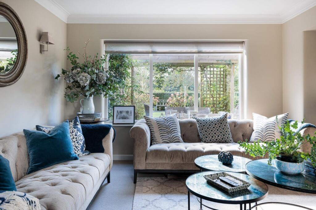 Green Villa Park, Wilmslow photo 3