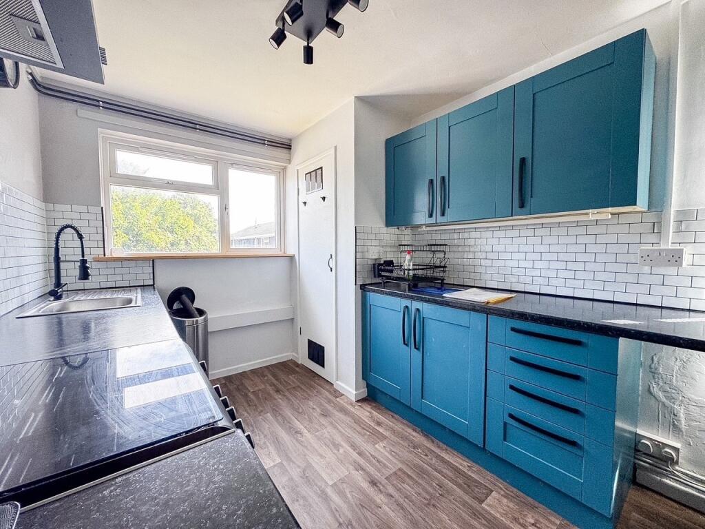 Apartment in Bristol - View 4