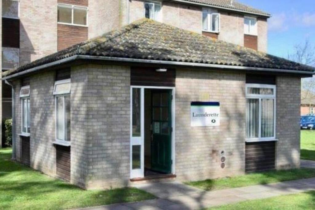 Main image of property: Pearson Square Doctor's Block