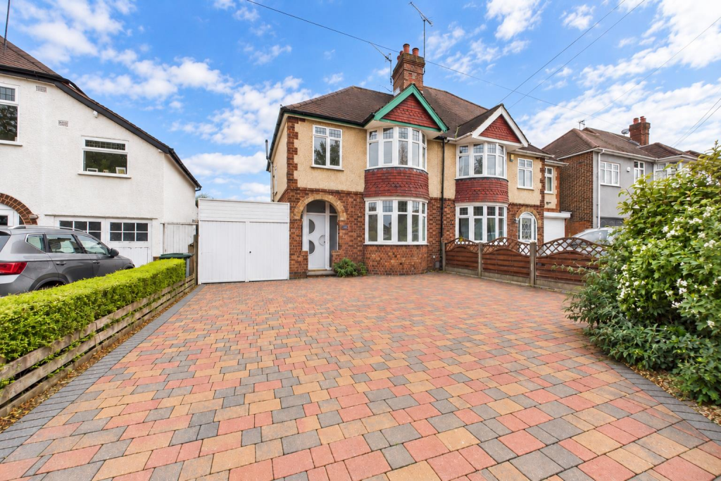 3-bed semi-detached on Baginton Road, Styvechale, Coventry, £440,000