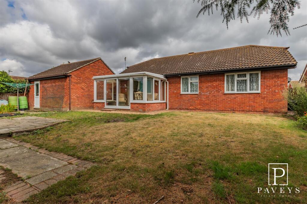 Romney Close, Kirby Cross, Frinton-On-Sea photo 3