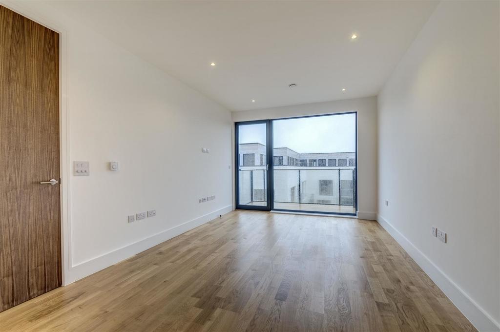 Apartment in London, Childs Hill, Golders Green - View 3