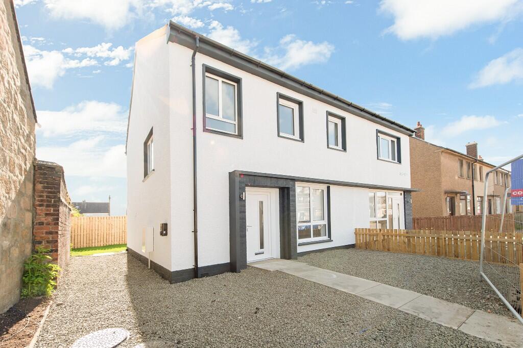 Main image of property: 33 Tryst Road, Stenhousemuir, Larbert, Stirlingshire, FK5 4QH