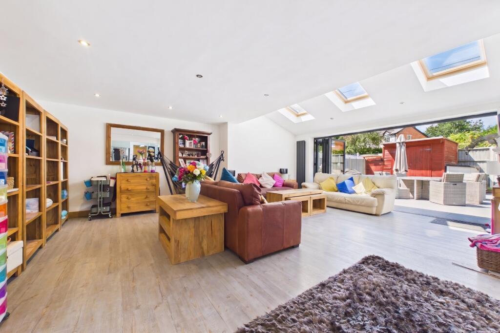 Fieldway, Winnersh, Wokingham, Berkshire, RG41 - View 3