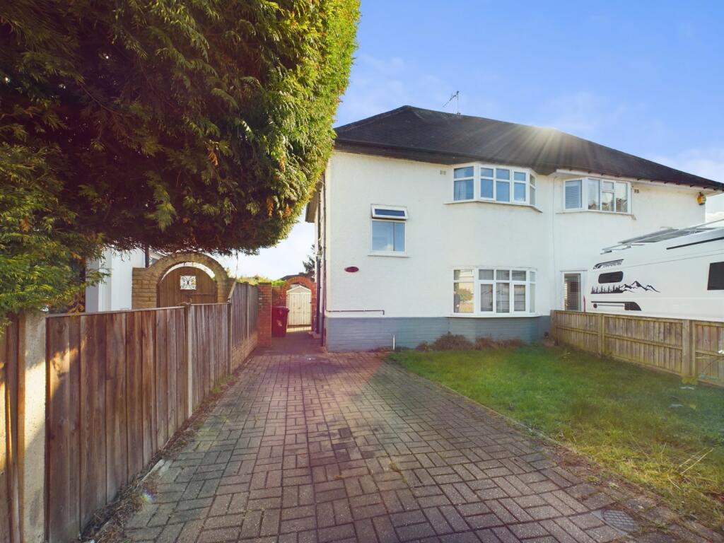 Main image of property: South Close, Cippenham, Berkshire, SL1