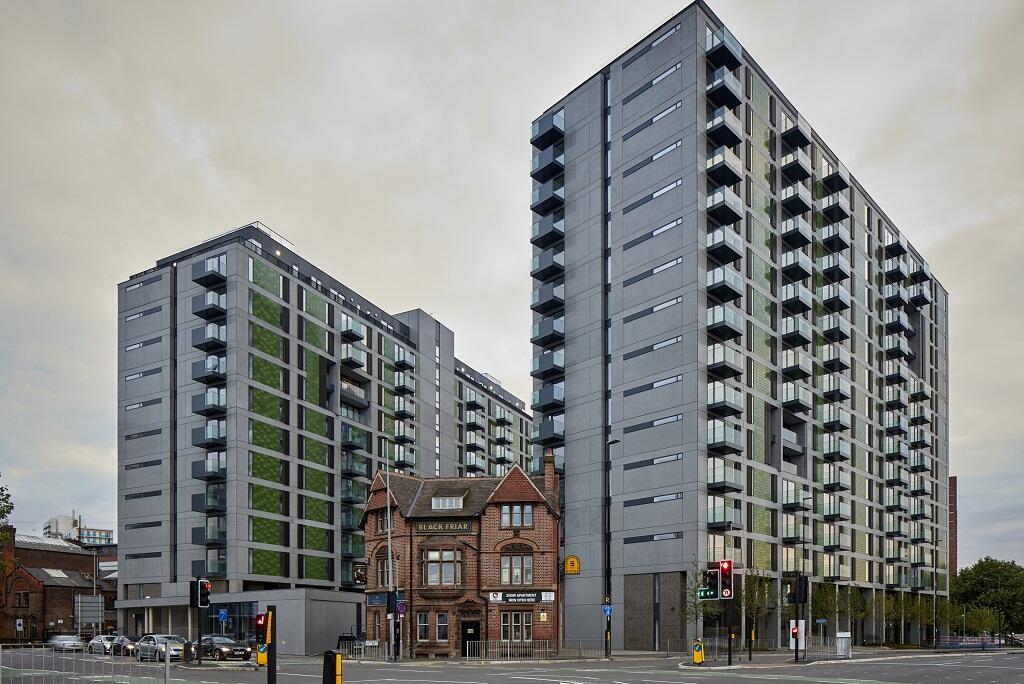 Main image of property: Modern 2B2B Apartment | Local Blackfriars | Salford M3 | B294920BF