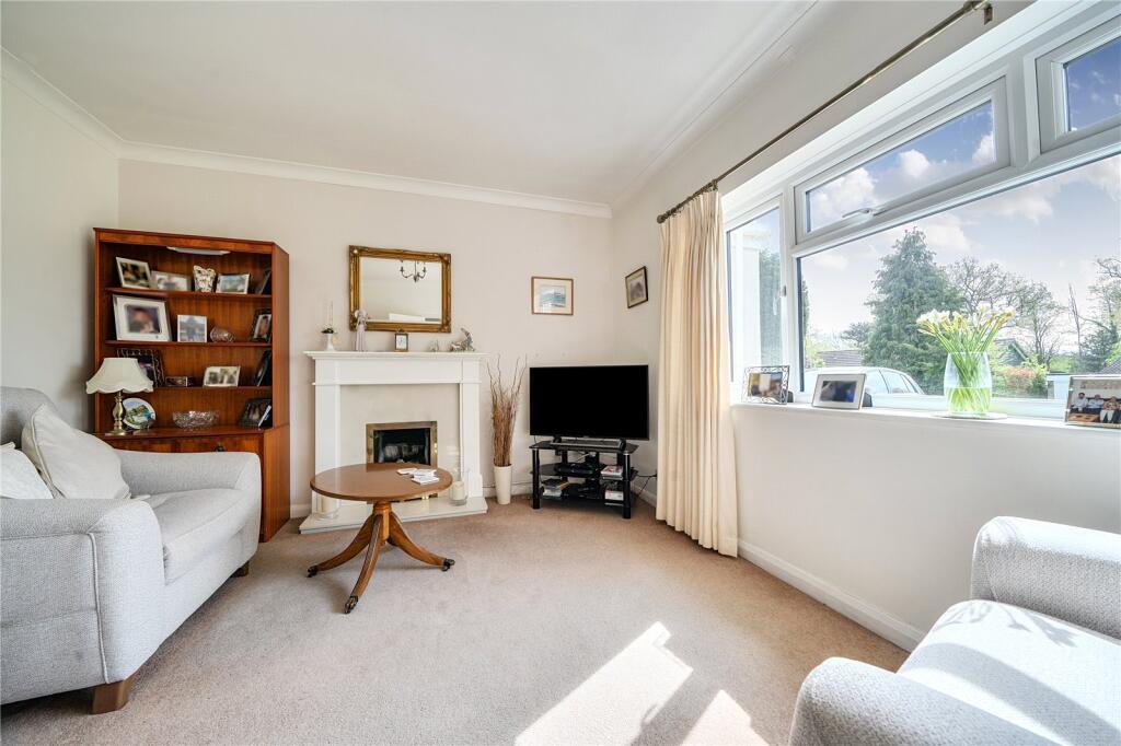 Princess Anne Road, Rudgwick, Horsham, West Sussex, RH12 photo 3