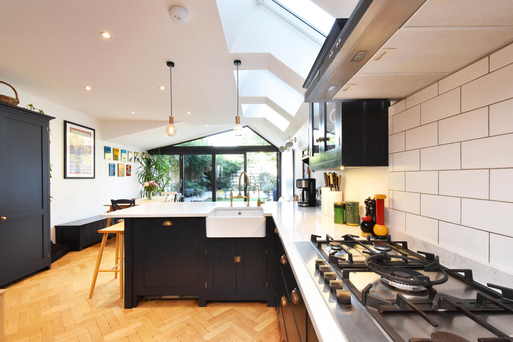House in London - View 4