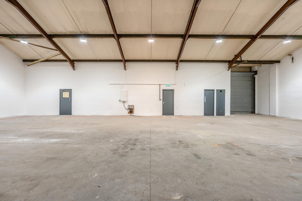 8690182-20260702_Hertburn_Industrial_Estate__Unit_21_21_Final.jpg