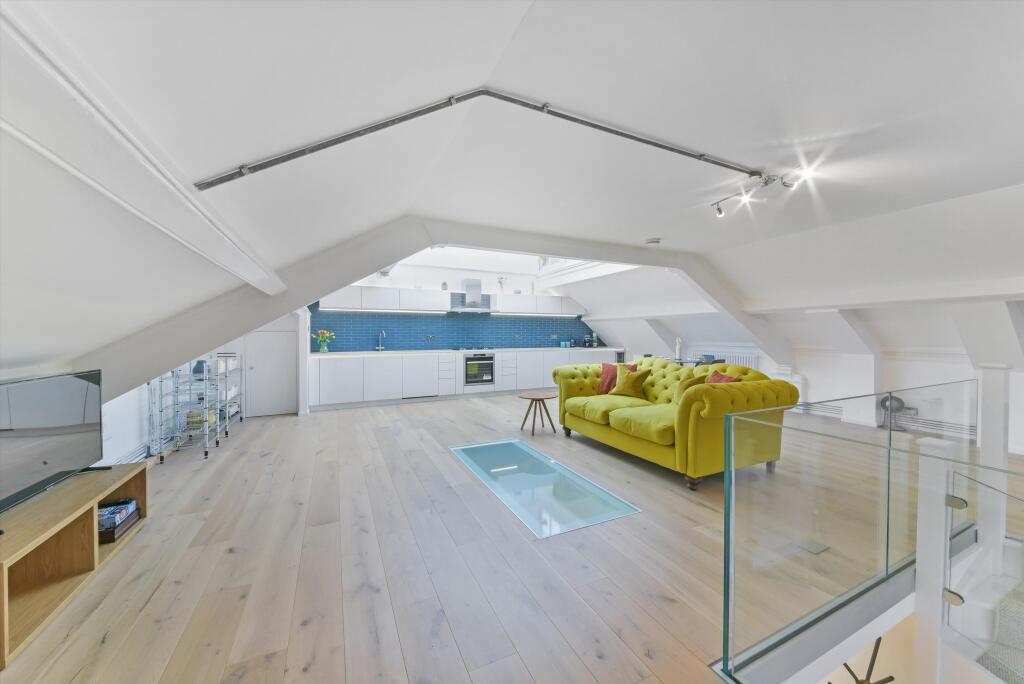 Main image of property: Royal Gate Apartments, Rutland Road, London, E9