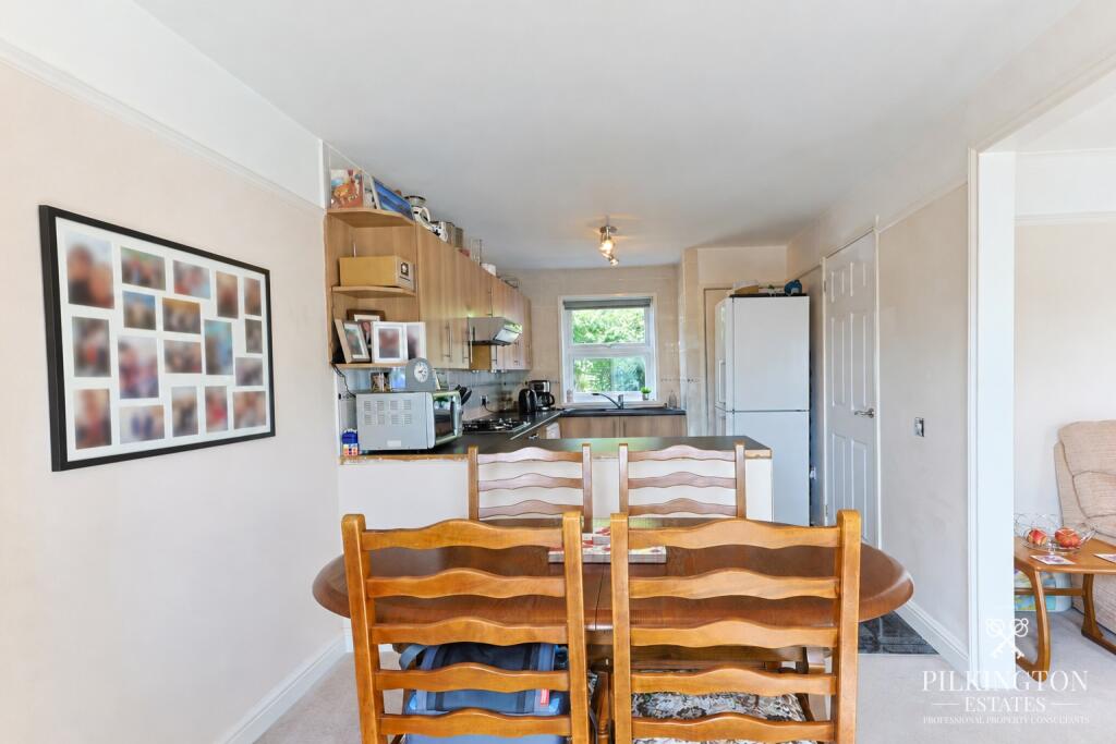 House in Plymouth - View 5
