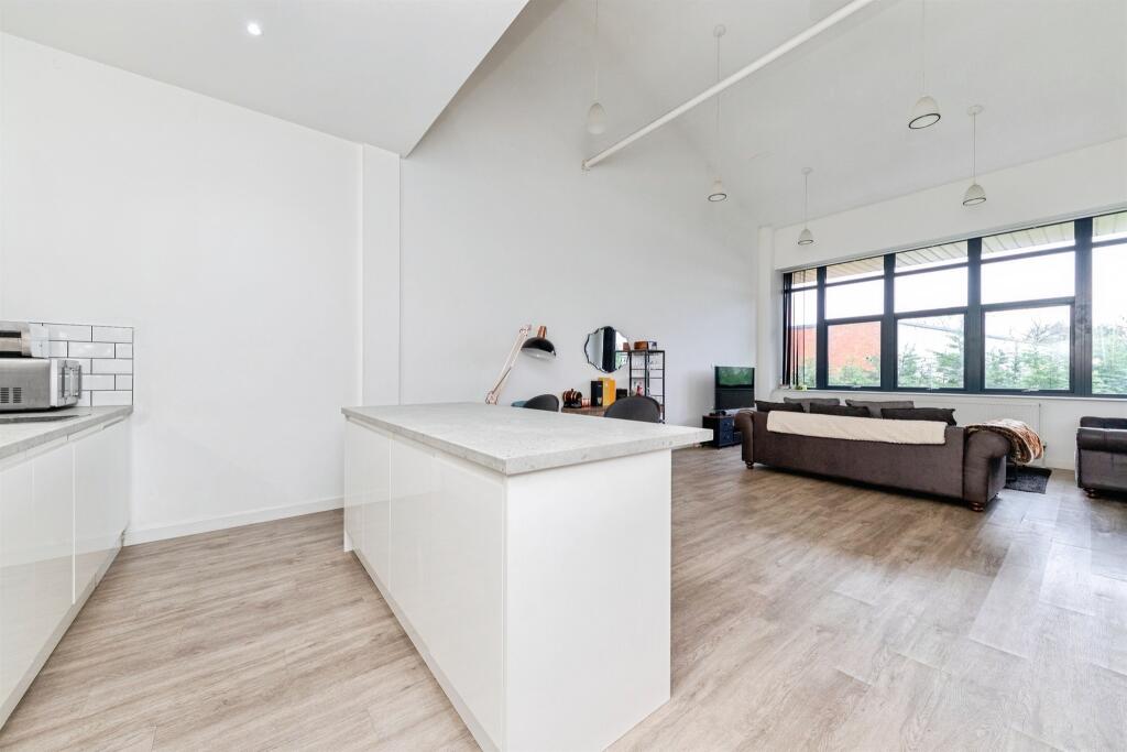 Additional image 3 of Sterling Court Mundells, Welwyn Garden City