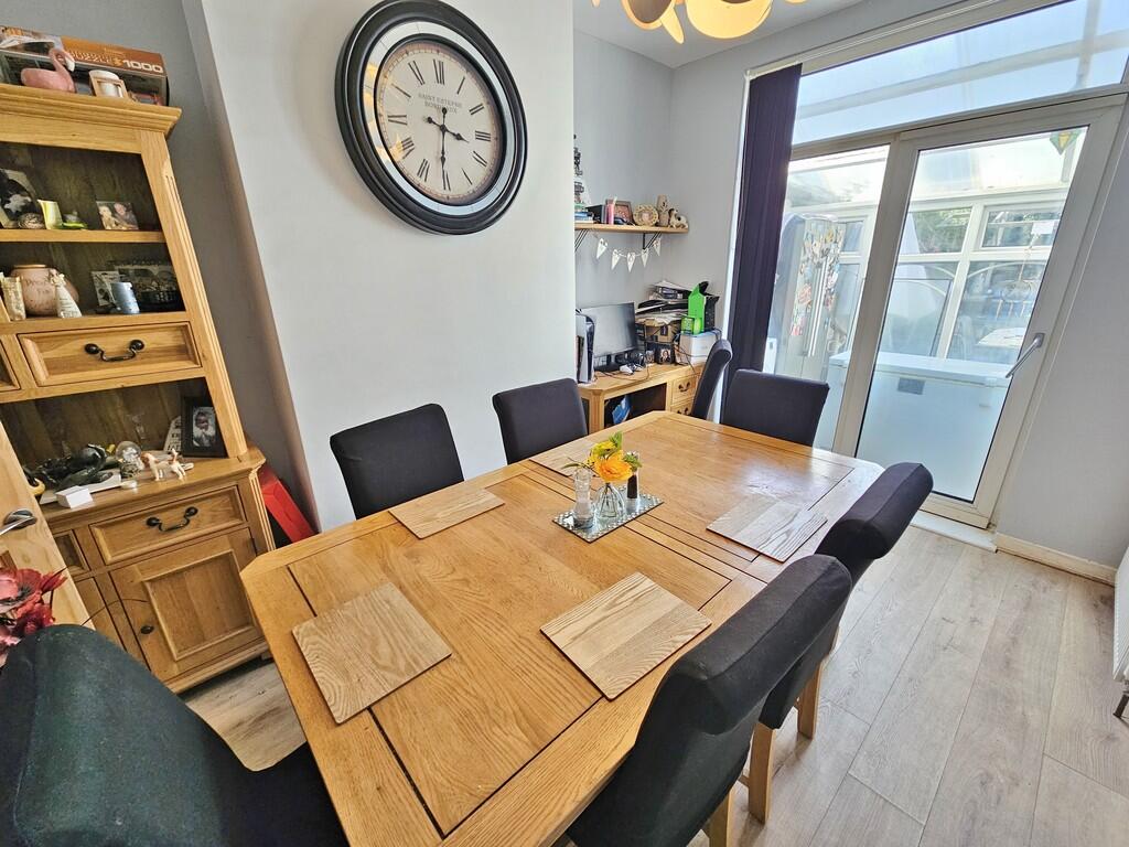 House in Portsmouth - View 4