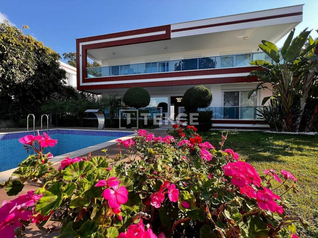 Main image of property: Antalya, Alanya, Kargicak