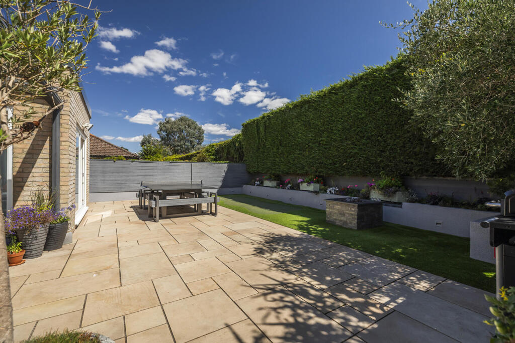 House in Poole, Lower Parkstone - More